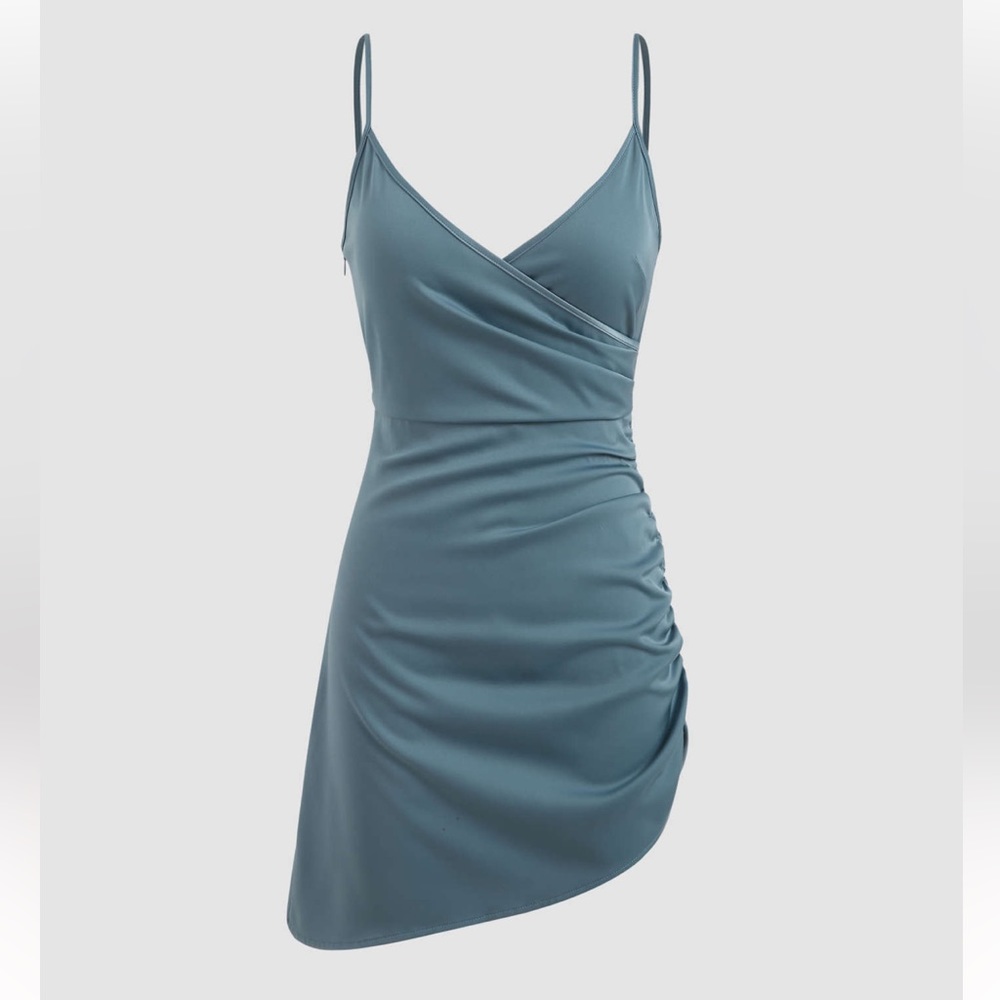 Cider Solid Ruched Mini Dress